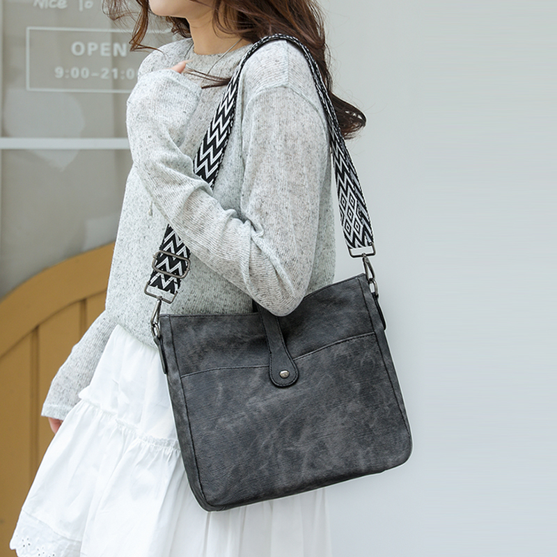 Women Bags For Office Use - Tas Bahu Wanita Kulit Palsu Trendi