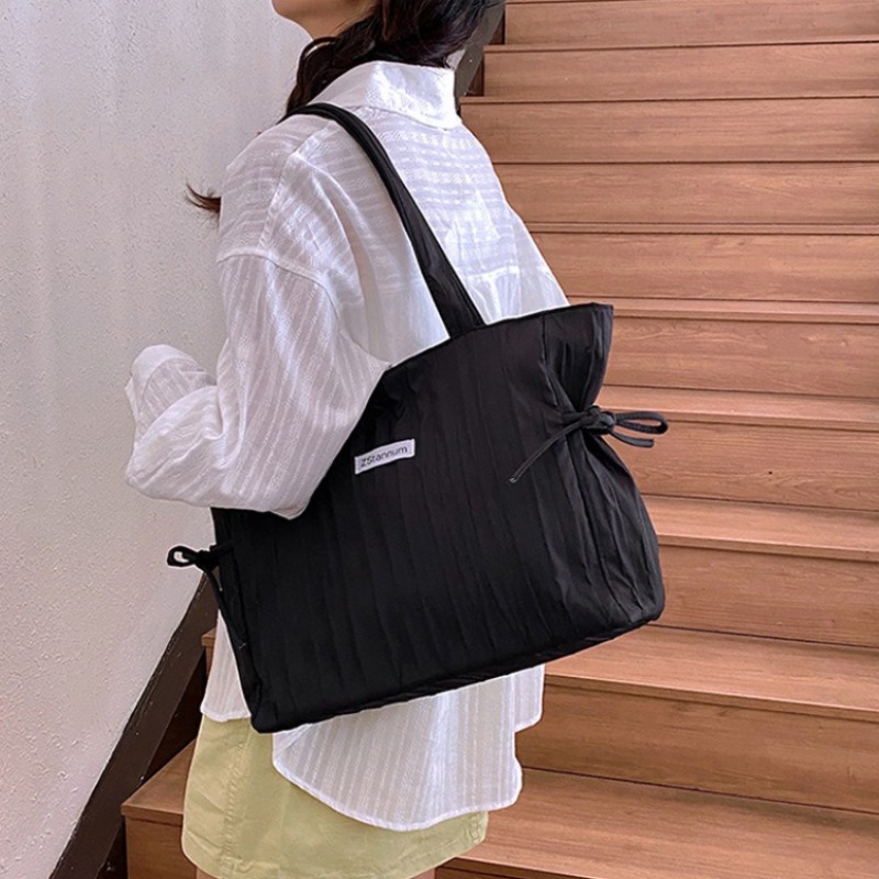 Tas Tote Serut Nilon Bergaris  - Women Bags For Office Use ulasan dan harga